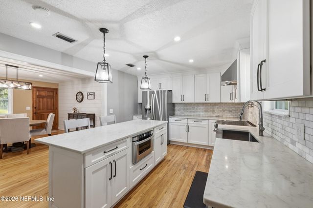 12614 JODA Lane E, Jacksonville, FL 32258