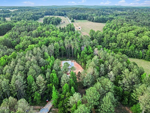 1040 Millbrook Circle, Chapel Hill, NC 27516