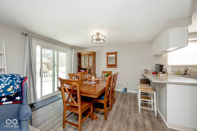 8313 Castle Ridge Lane, Indianapolis, IN 46256