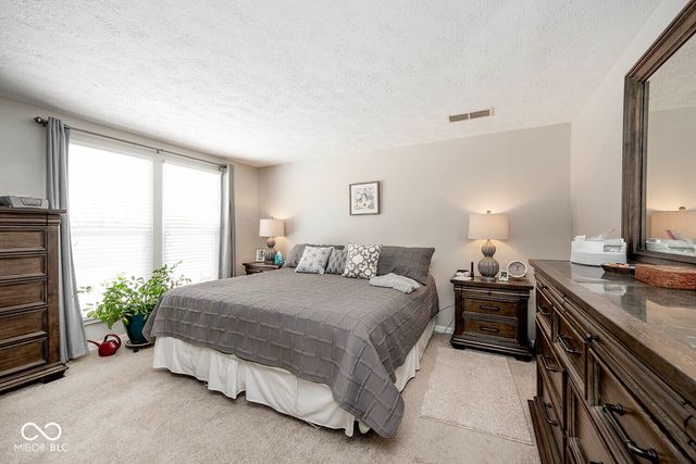 8313 Castle Ridge Lane, Indianapolis, IN 46256