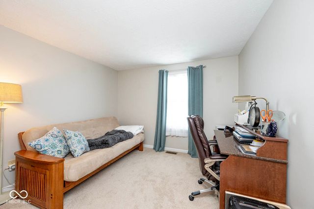 8313 Castle Ridge Lane, Indianapolis, IN 46256