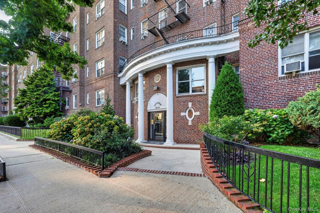 110-55 72nd Rd 507, Forest Hills, NY 11375 — exterior
