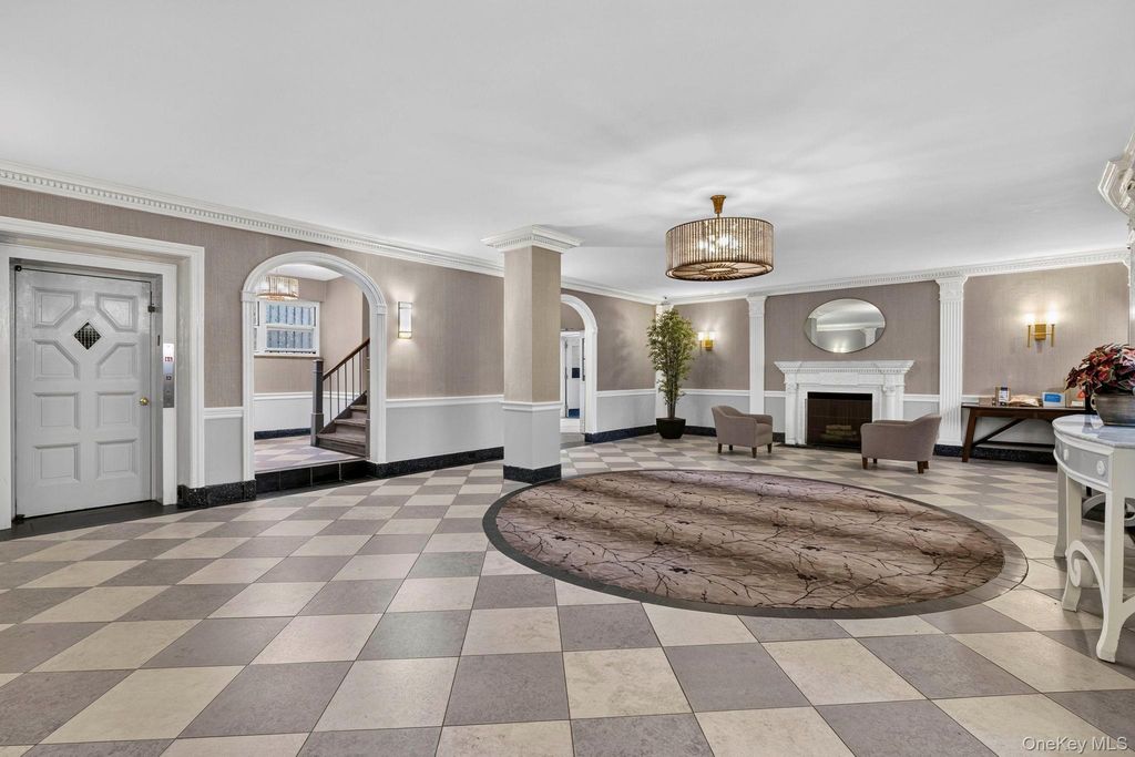 110-55 72nd Rd 507, Forest Hills, NY 11375 — photo 2