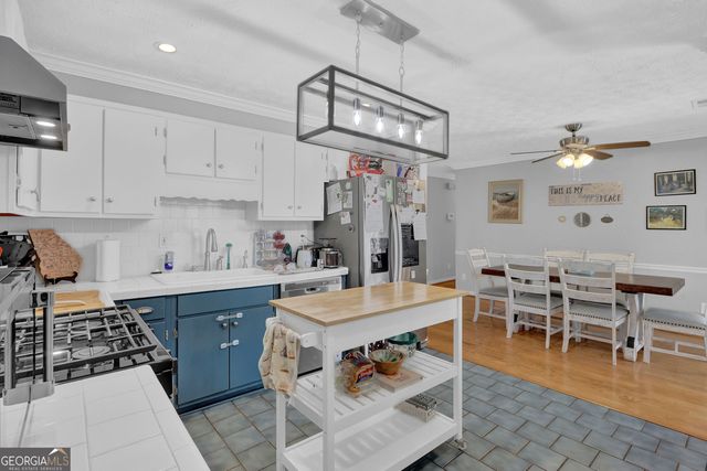 635 Oxford Hall Drive, Lawrenceville, GA 30044