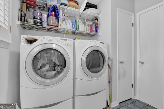 635 Oxford Hall Drive, Lawrenceville, GA 30044