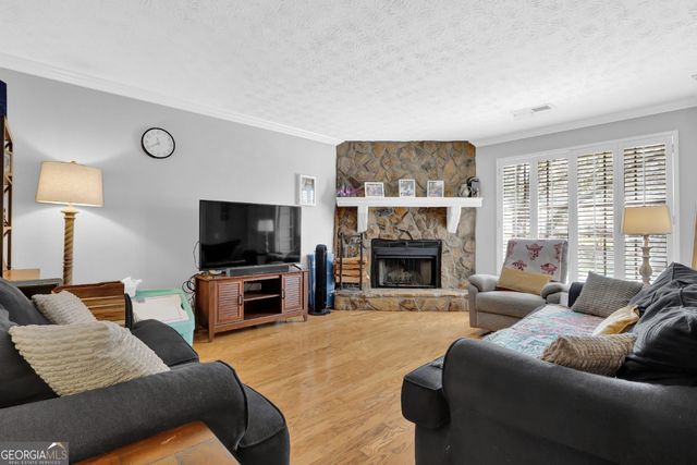 635 Oxford Hall Drive, Lawrenceville, GA 30044