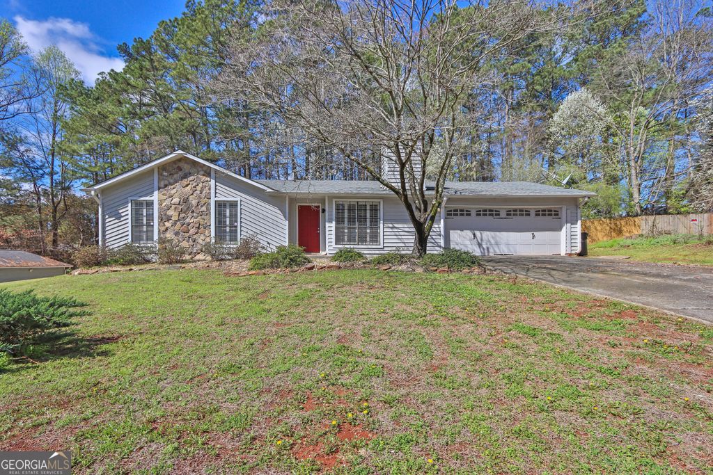 635 Oxford Hall Drive, Lawrenceville, GA 30044