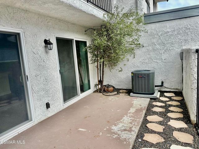 3719 Summershore Lane, Westlake Village, CA 91361