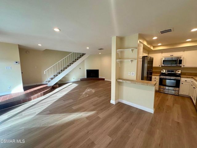 3719 Summershore Lane, Westlake Village, CA 91361