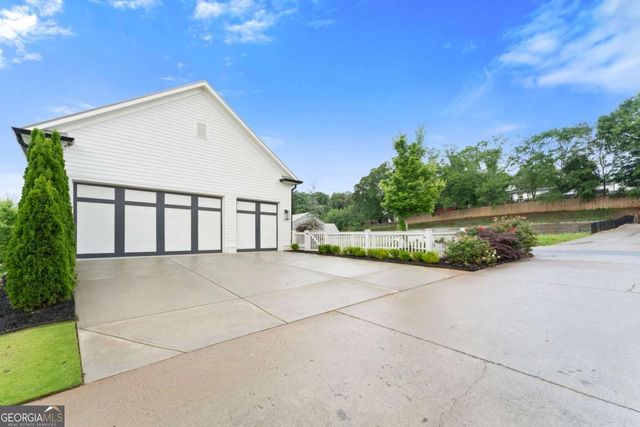 7170 Lullwater Road, Cumming, GA 30040
