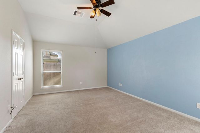 10158 N Whimbrel Circle, Conroe, TX 77385