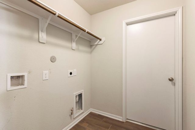 10158 N Whimbrel Circle, Conroe, TX 77385