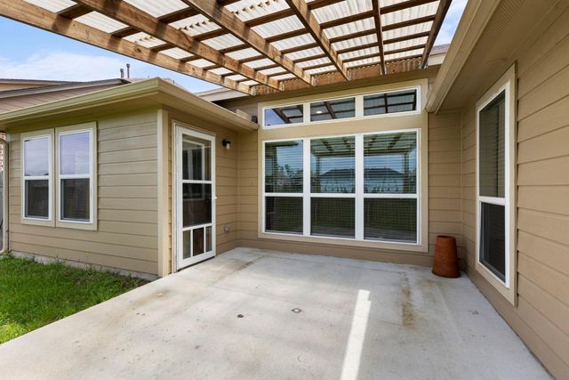 10158 N Whimbrel Circle, Conroe, TX 77385