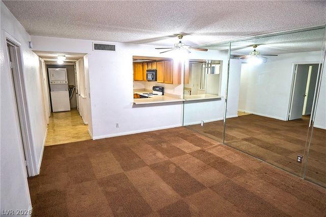 3823 South Maryland Parkway B6, Las Vegas, NV 89119