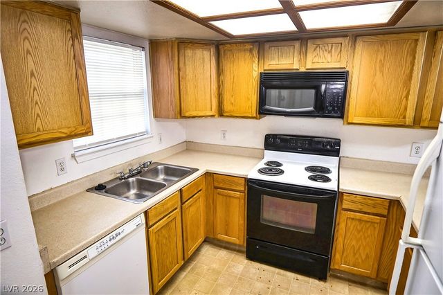 3823 South Maryland Parkway B6, Las Vegas, NV 89119