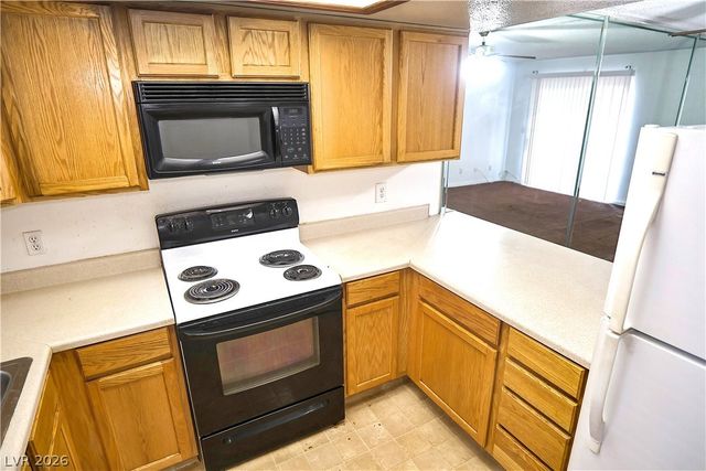 3823 South Maryland Parkway B6, Las Vegas, NV 89119