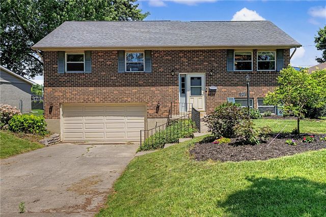 225 Lincoln Park Boulevard, Kettering, OH 45429