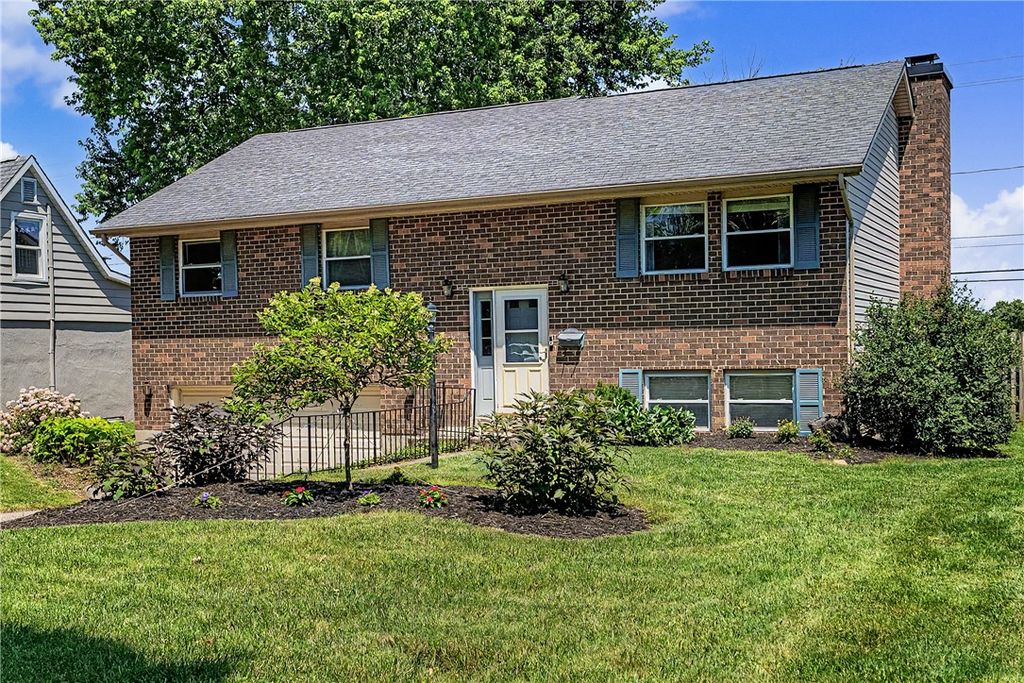 225 Lincoln Park Boulevard, Kettering, OH 45429
