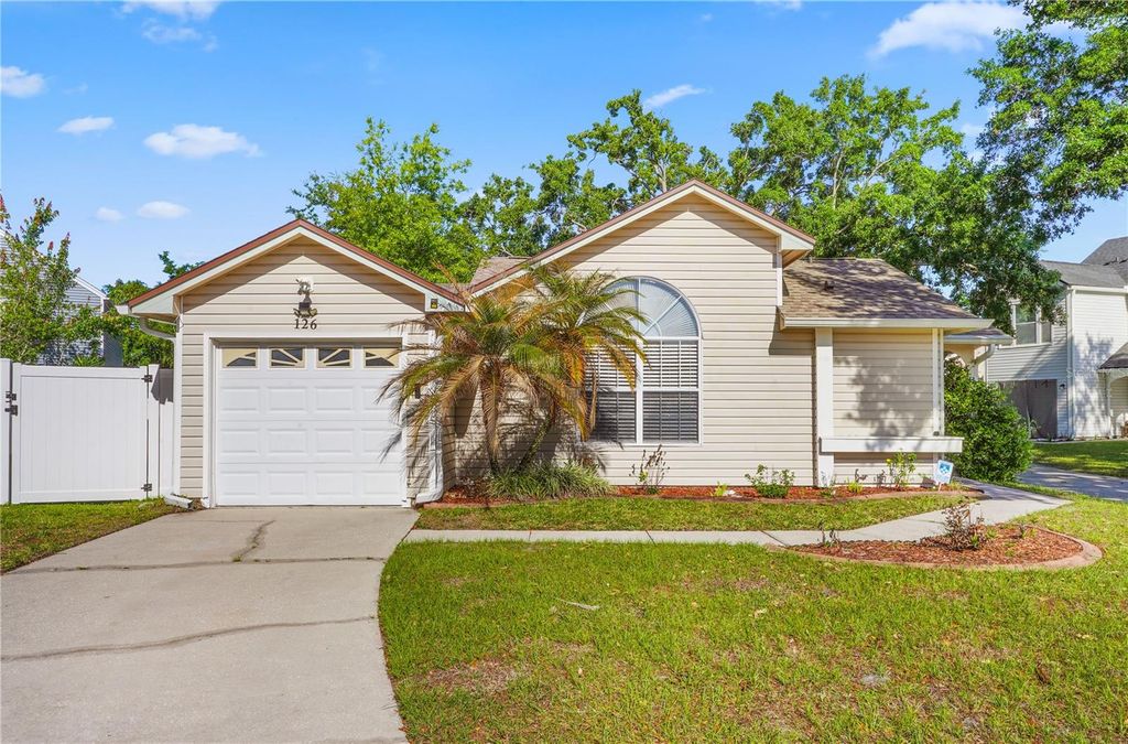 126 SPANISH MOSS COURT, Orlando, FL 32828