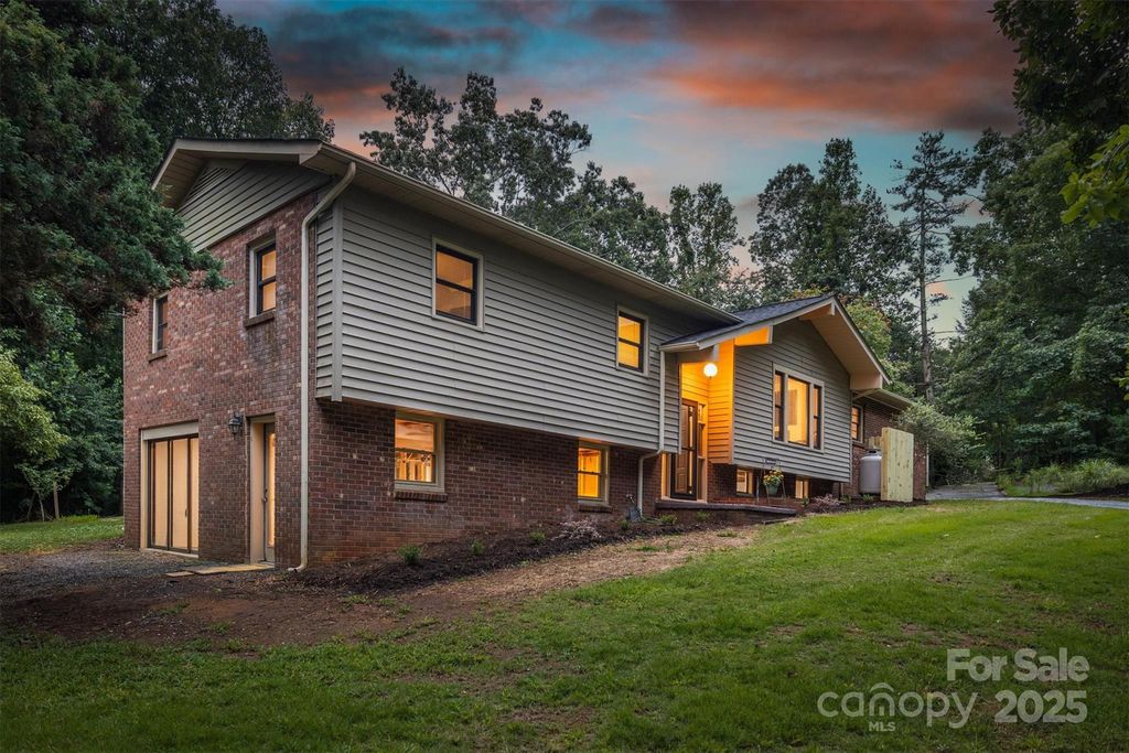 1301 Dudley Shoals Road, Granite Falls, NC 28630