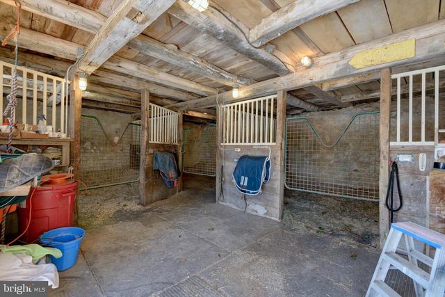 196 HIDEAWAY DR, Quarryville, PA 17566