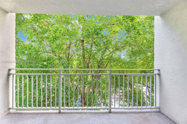 777 NE 62nd St C508, Miami, FL 33138