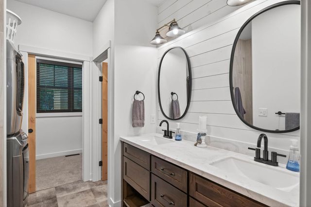 33644 Xenon Drive NW, Princeton, MN 55371