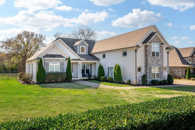 101 Kathryn Adele Ln, Mount Juliet, TN 37122