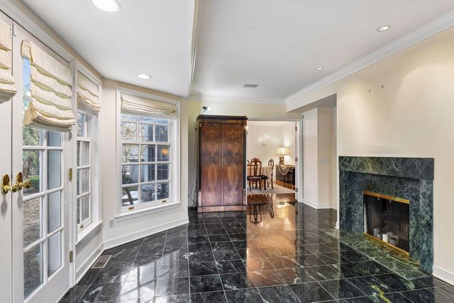 12 Merilane Avenue, Edina, MN 55436
