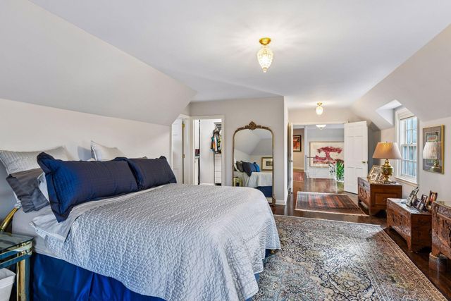 12 Merilane Avenue, Edina, MN 55436