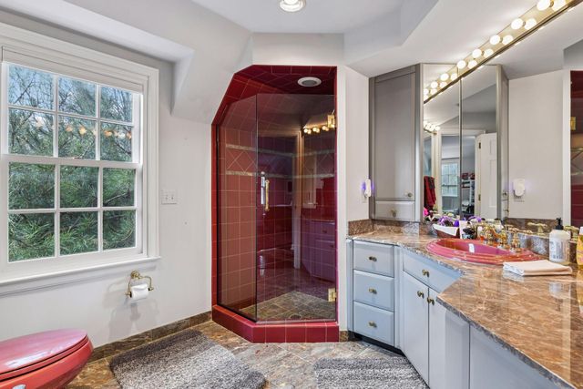 12 Merilane Avenue, Edina, MN 55436