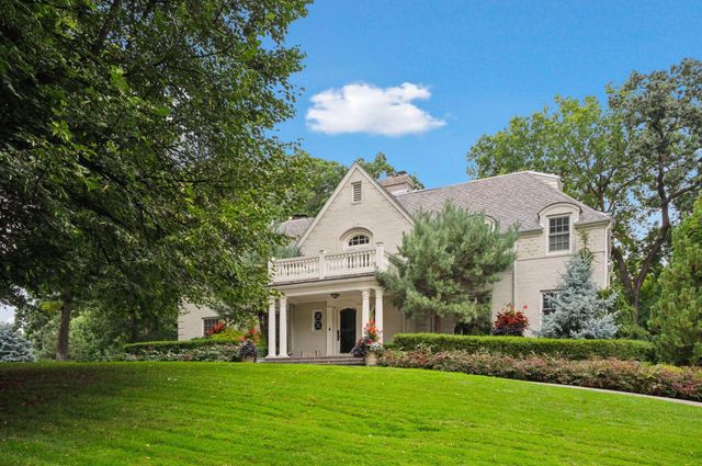 12 Merilane Avenue, Edina, MN 55436