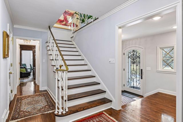 12 Merilane Avenue, Edina, MN 55436
