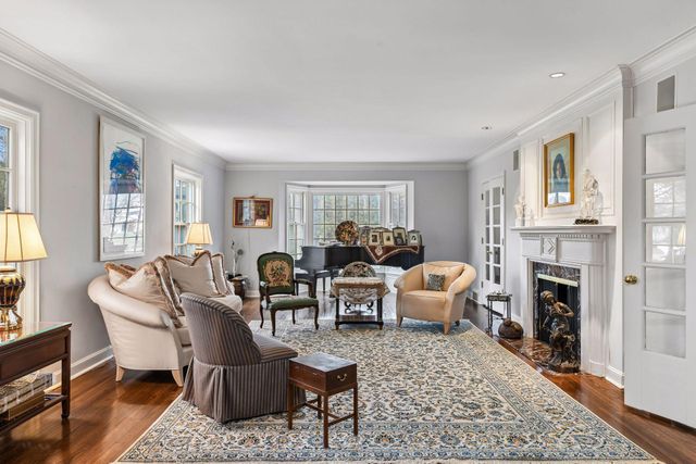 12 Merilane Avenue, Edina, MN 55436