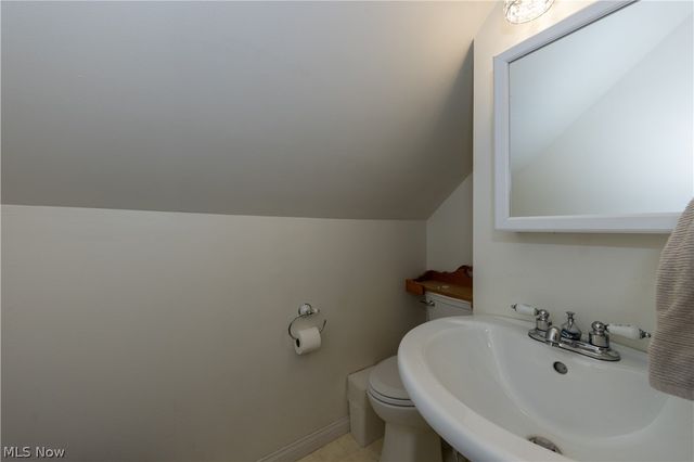 29226 W Willowick Drive, Willowick, OH 44095