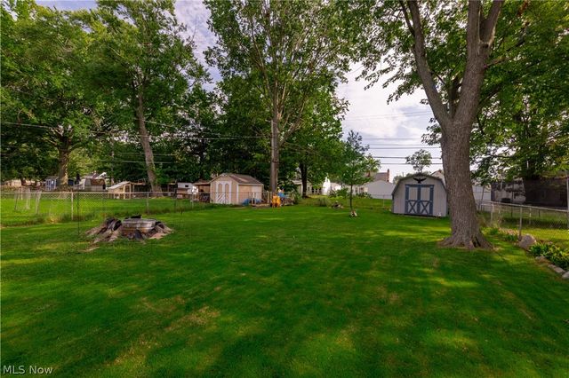 29226 W Willowick Drive, Willowick, OH 44095