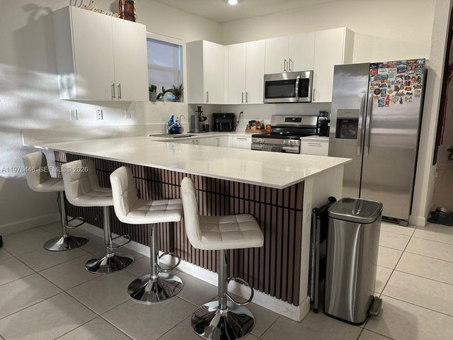 18576 SW 136th Ct, Miami, FL 33177