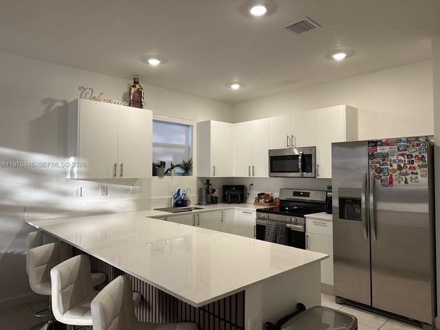 18576 SW 136th Ct, Miami, FL 33177