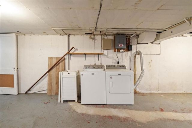 825 E 75th Street, Kansas City, MO 64131