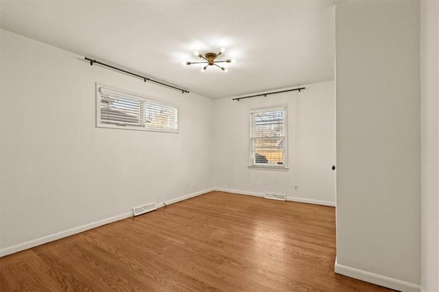 825 E 75th Street, Kansas City, MO 64131