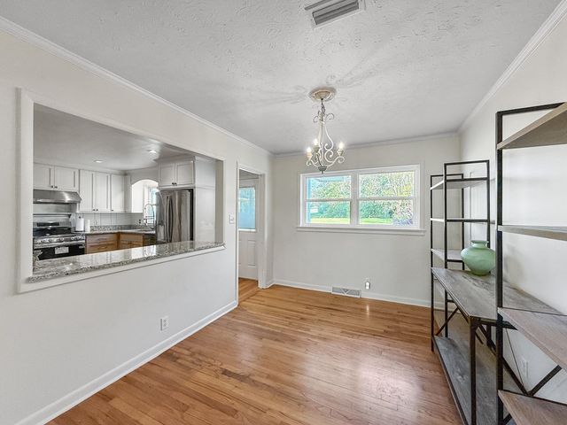 1700 Haisten Dr, Dothan, AL 36301