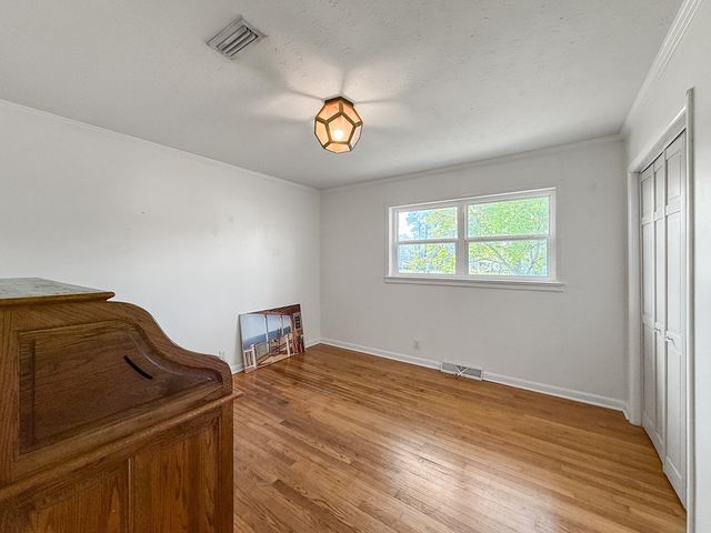 1700 Haisten Dr, Dothan, AL 36301