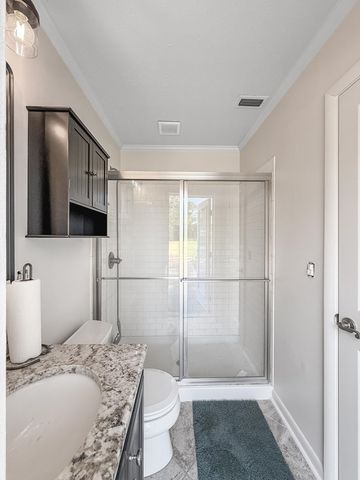 1700 Haisten Dr, Dothan, AL 36301