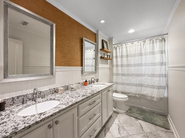 1700 Haisten Dr, Dothan, AL 36301