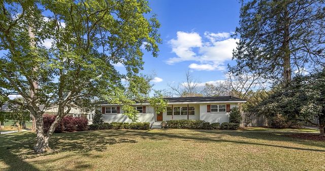 1700 Haisten Dr, Dothan, AL 36301