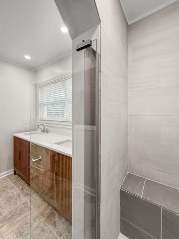 1700 Haisten Dr, Dothan, AL 36301