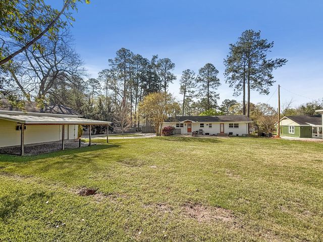 1700 Haisten Dr, Dothan, AL 36301