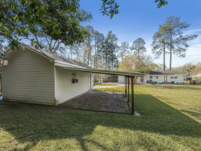 1700 Haisten Dr, Dothan, AL 36301