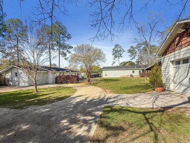 1700 Haisten Dr, Dothan, AL 36301