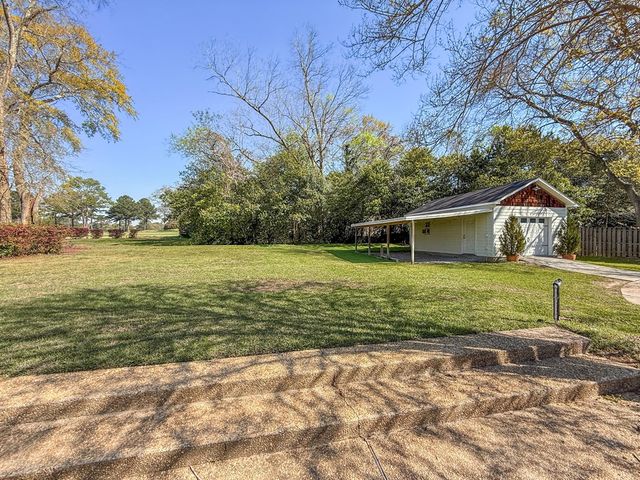 1700 Haisten Dr, Dothan, AL 36301